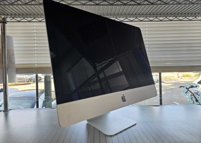 iMac 21.5″ 2017 – $699